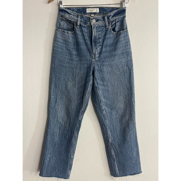 Abercrombie & Fitch Jeans 26 / 2 90S Straight Ultra High Rise Curve Love Crop - Picture 2 of 6